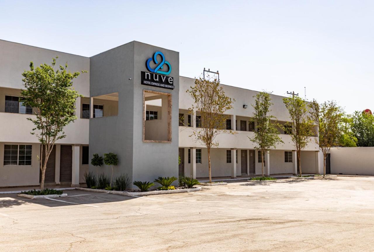 Hotel Nuve Gomez Palacio Bagian luar foto