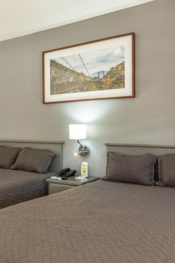 Hotel Nuve Gomez Palacio Bagian luar foto